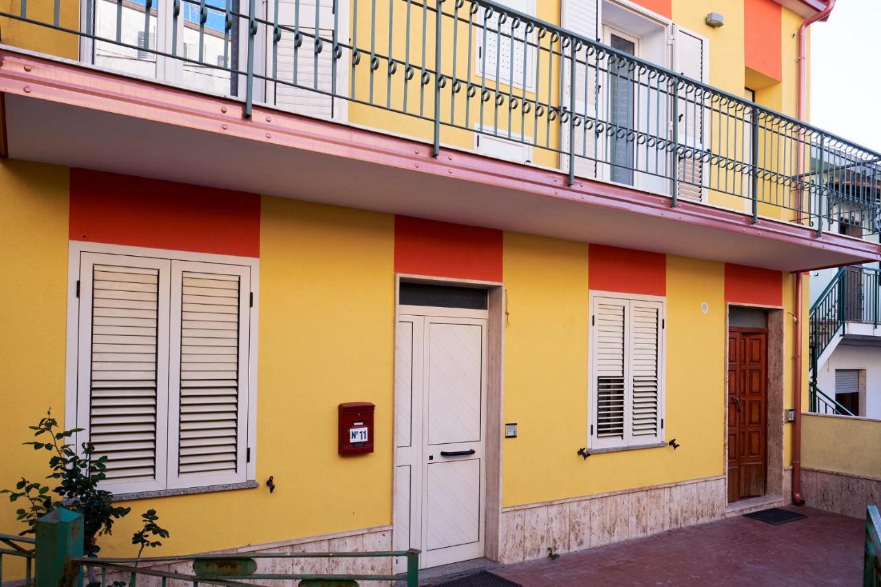 Bouganville House - Casa Vacanze Triparni Ngoại thất bức ảnh